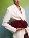 【送料無料】 エイソス レディース クラッチバッグ バッグ ASOS DESIGN Premium suede cloud clutch bag in burgundy Burgundy