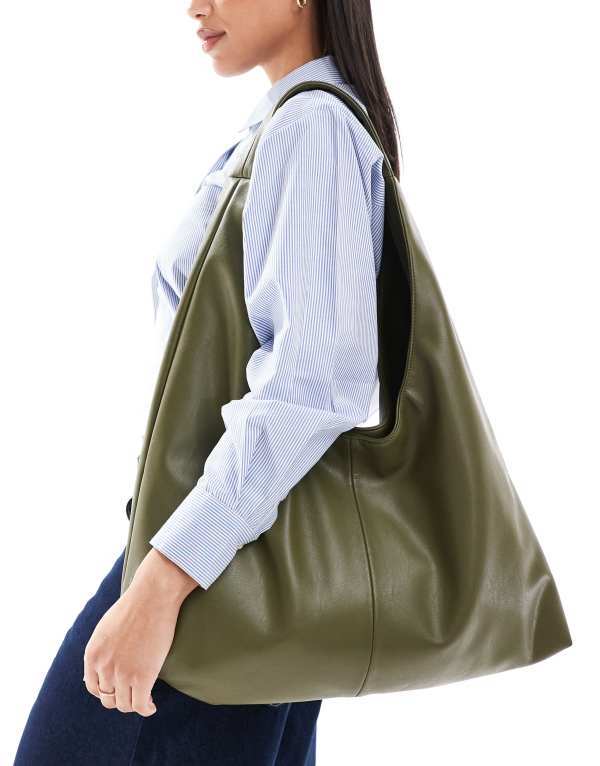 ̵ ץ륢ɥ٥ ǥ ȡȥХå Хå Pull&Bear slouchy tote bag in khaki g...