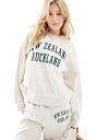 【送料無料】 エイソス レディース パーカー・スウェット アウター ASOS DESIGN embroidered Auckland graphic sweat...