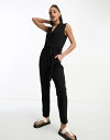 【送料無料】 ジェイディーワイ レディース ジャンプスーツ トップス JDY tailored jumpsuit in black Black
