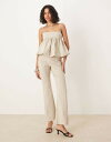 【送料無料】 エイソス レディース ジャンプスーツ トップス ASOS DESIGN structured peplum jumpsuit in ivory C...