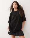 【送料無料】 ウィークデイ レディース Tシャツ トップス Weekday oversized T-shirt in black Black(4)