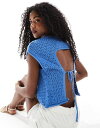 【送料無料】 エイソス レディース タンクトップ トップス ASOS DESIGN crochet knit tank top with open back in light blue Light Blue(4)