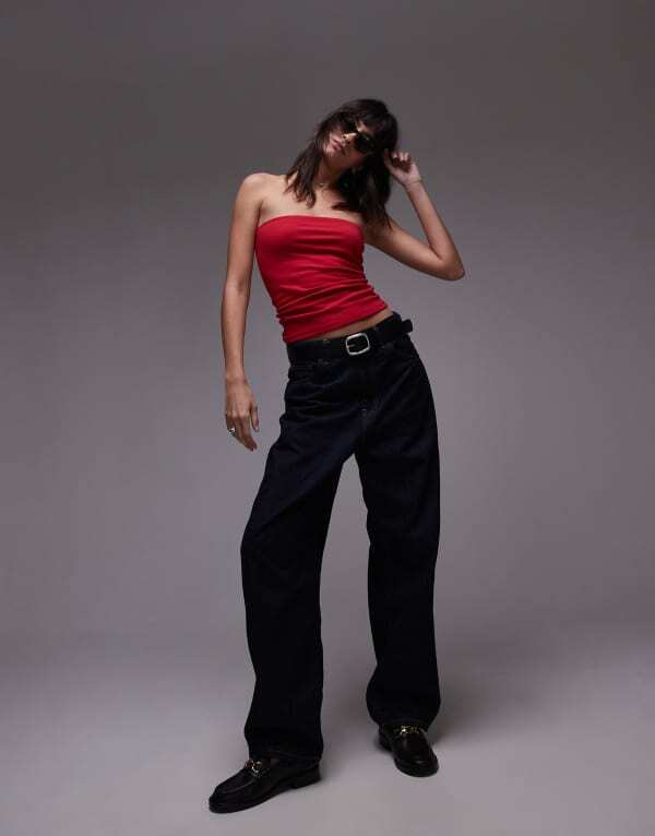 【送料無料】 トップショップ レディース ベスト トップス Topshop longline bandeau in cherry red RED