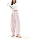 【送料無料】 ストラディバリウス レディース カジュアルパンツ ボトムス Stradivarius tailored balloon leg pants in pink PINK(4)