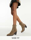 【送料無料】 エイソス レディース ブーツ・レインブーツ シューズ ASOS DESIGN Wide Fit Rational heeled western boots in taupe Taupe