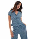 【送料無料】 エイソス レディース シャツ トップス ASOS DESIGN fitted camp collar shirt in blue and blac...