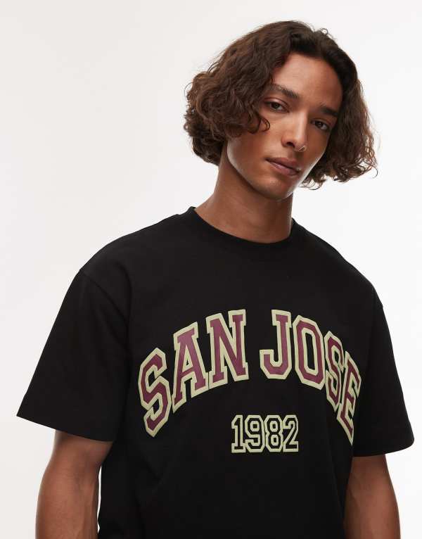 ȥåץޥ  ȥåץ T Сեå ץ  Topman oversized fit t-shirt with San Jose print Black ֥å