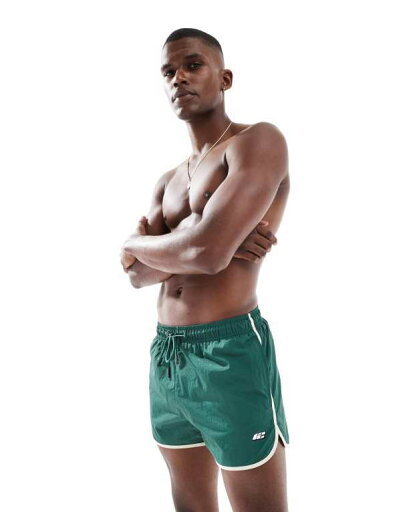 【送料無料】 ベルシュカ メンズ ハーフパンツ・ショーツ 水着 Bershka runner swim shorts in green GREEN 【送料無料】 ベルシュカ メンズ ハーフパンツ・ショーツ 水着 Bershka runner swim shorts in green GREEN