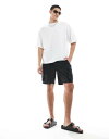 【送料無料】 リバーアイランド メンズ ハーフパンツ・ショーツ ボトムス River Island cargo shorts in black Black