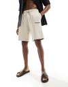【送料無料】 ジャック アンド ジョーンズ メンズ ハーフパンツ・ショーツ ボトムス Jack & Jones loose fit sweat short in cream Moonbeam