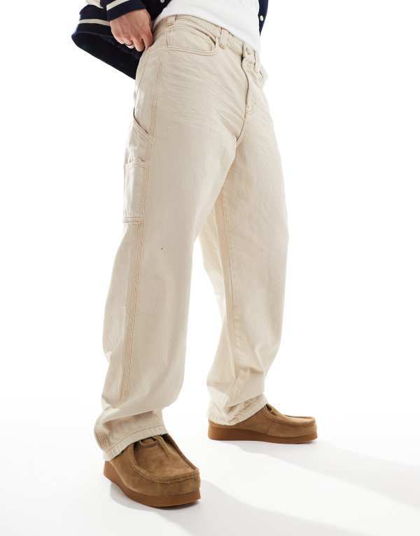 【送料無料】 プルアンドベアー メンズ カジュアルパンツ ボトムス Pull&Bear straight fit carpenter jean in ecru NEUTRAL