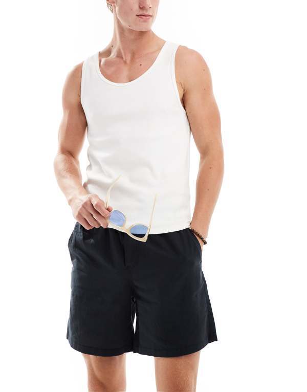 【送料無料】 ジャック アンド ジョーンズ メンズ ハーフパンツ・ショーツ ボトムス Jack & Jones linen mix shorts with drawstring in black Black