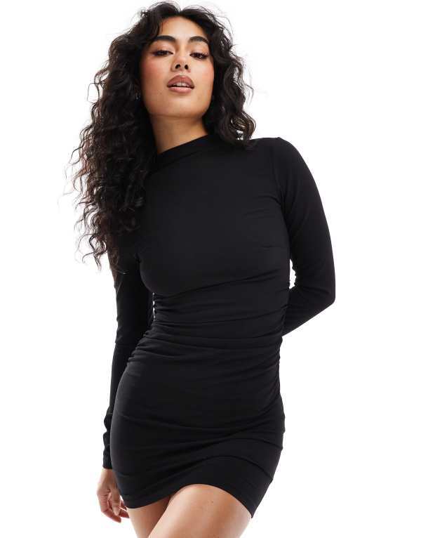 ̵ ٥륷奫 ǥ ԡ ȥåץ Bershka polyamide ruched front mini dres...