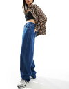 【送料無料】 エイソス レディース デニムパンツ ボトムス ASOS DESIGN horseshoe barrel jean in mid blue Blue(4)