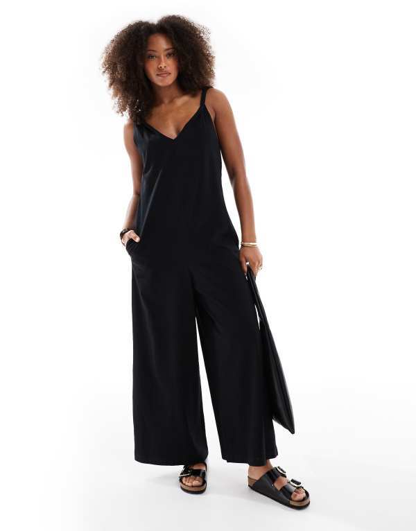 【送料無料】 エイソス レディース ジャンプスーツ トップス ASOS DESIGN twist shoulder jumpsuit in black Black