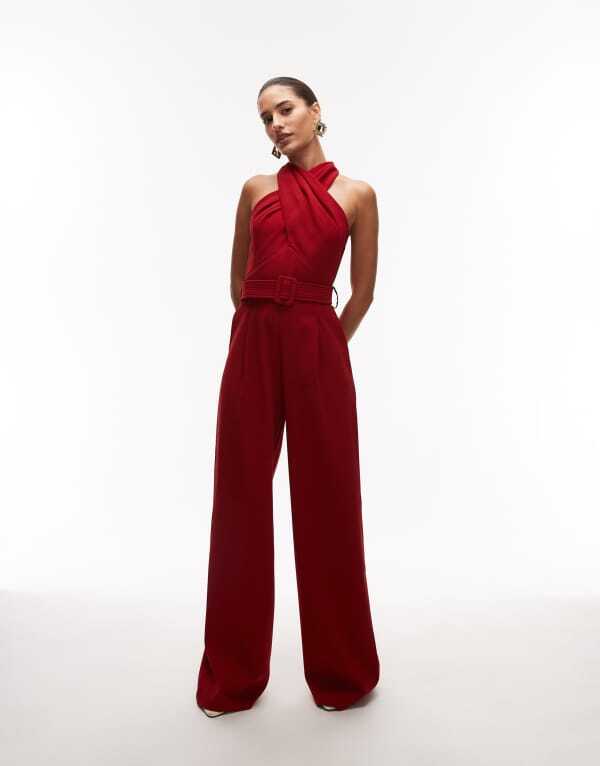 【送料無料】 マンゴ レディース ジャンプスーツ トップス Mango sleeveless belt detail jumpsuit in deep red DEEP RED