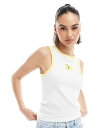 【送料無料】 ピーシーズ レディース ベスト トップス Pieces racer neck tank top with embroidered lemon gr...