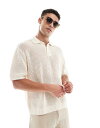 【送料無料】 プルアンドベアー メンズ ポロシャツ トップス Pull&Bear fine knit polo shirt in ecru WHITE