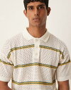 【送料無料】 エイソス メンズ ポロシャツ トップス ASOS DESIGN relaxed airtex stripe knitted polo in cre...