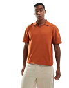 【送料無料】 エイソス メンズ ポロシャツ トップス ASOS DESIGN heavyweight relaxed boxy polo in rust BOM...