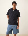 【送料無料】 マンゴ メンズ ポロシャツ トップス Mango straight leg quarter zip polo top in navy NAVY