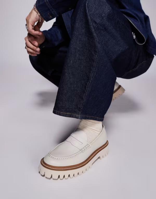 【送料無料】 ウォークロンドン メンズ スリッポン・ローファー シューズ Walk London Hopper saddle loafers in off white grain leather White
