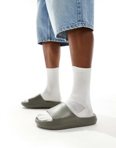 【送料無料】 エイソス メンズ サンダル シューズ ASOS DESIGN chunky sliders in khaki Khaki 【送料無料】 エイソス メンズ サンダル シューズ ASOS DESIGN chunky sliders in khaki Khaki