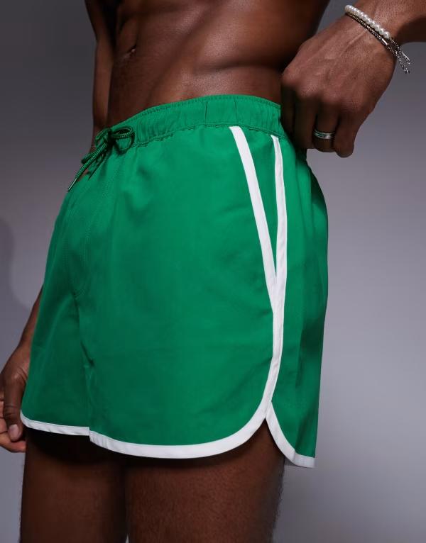 【送料無料】 エイソス メンズ ハーフパンツ・ショーツ 水着 ASOS DESIGN runner swim shorts in short length in bright green Bright green