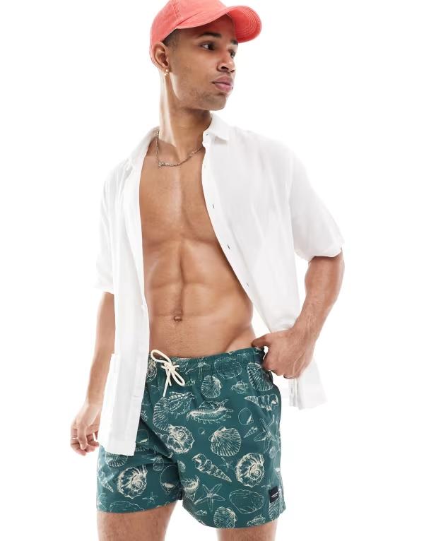 【送料無料】 ジャック アンド ジョーンズ メンズ ハーフパンツ・ショーツ 水着 Jack & Jones swim shorts in green shell print Mallard green