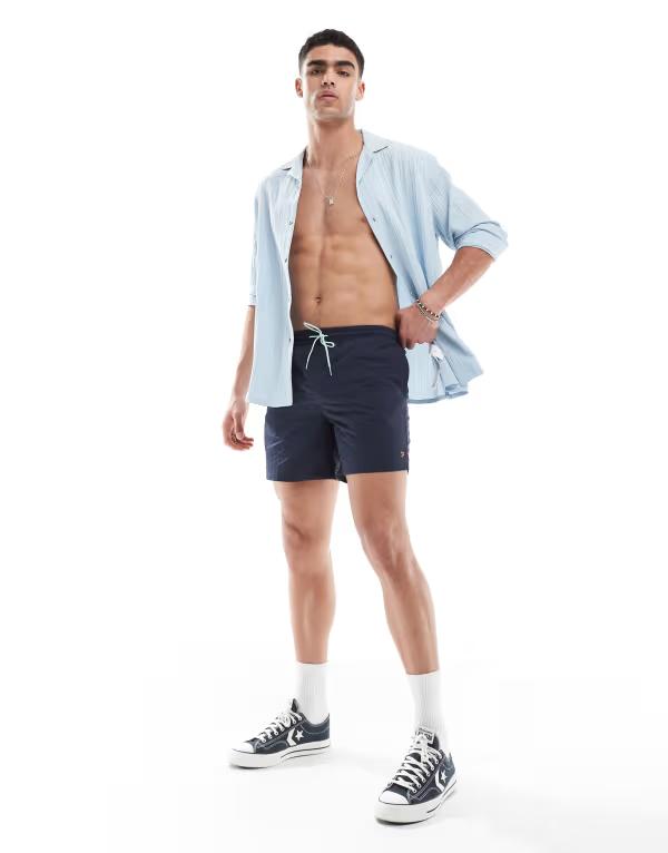 【送料無料】 ファーラー メンズ ハーフパンツ・ショーツ 水着 Farah Colbert swim shorts in navy Navy
