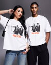 【送料無料】 エイソス レディース Tシャツ トップス ASOS DESIGN Unisex boxy oversized t-shirt with Pulp Fiction prints in white WHITE