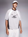 【送料無料】 エイソス メンズ Tシャツ トップス ASOS DESIGN oversized T-shirt with cut and sew tee and sports graphic in gray Rock ridge
