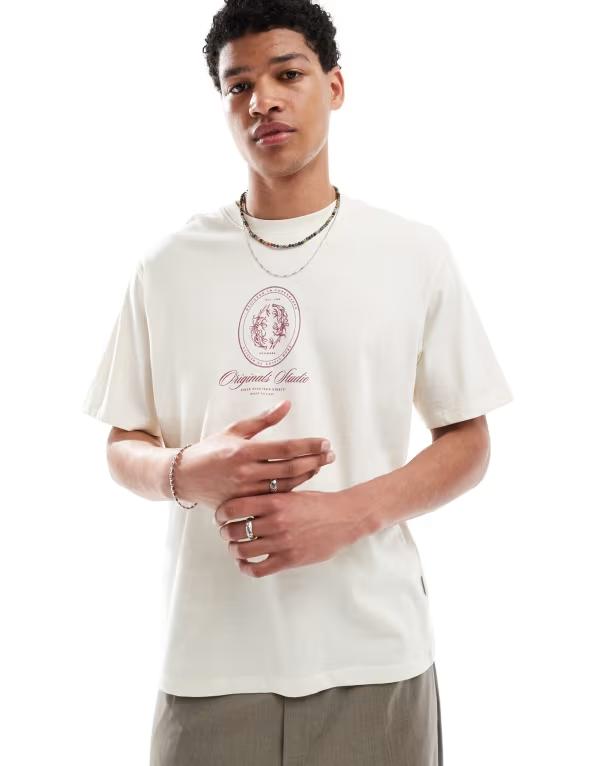 ジャック アンド ジョーンズ メンズ トップス Tシャツ プリント シャツ Jack & Jones oversized t-shirt with front print Antique White ホワイト