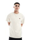 【送料無料】 エレッセ メンズ Tシャツ トップス ellesse Athens T-shirt in white BEIGE