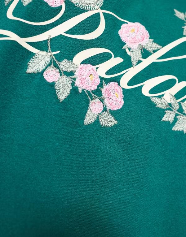 【送料無料】 リバーアイランド メンズ Tシャツ トップス River Island 'palais' embroidered oversized T-shirt in green GREEN