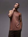 【送料無料】 トップマン メンズ ベスト トップス Topman fine striped tank in brown BROWN