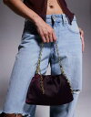 【送料無料】 エイソス レディース クラッチバッグ バッグ ASOS DESIGN satin pouch clutch bag with chain detail in cherry red Dark burgundy