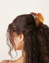 【送料無料】 エイソス レディース ヘアアクセサリー アクセサリー ASOS DESIGN XL leaf hair claw in brown Brown