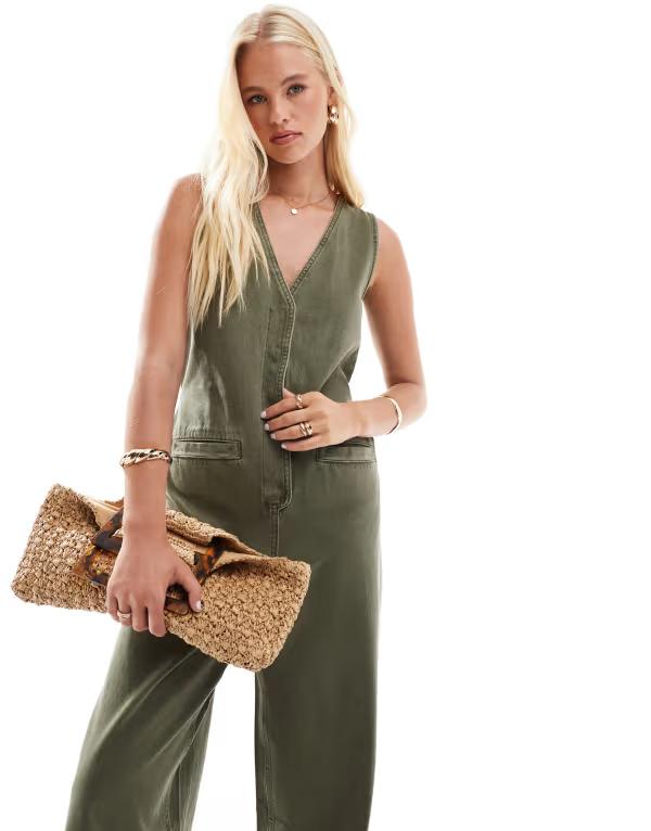 エイソス レディース トップス ジャンプスーツ ノースリーブ デニム ASOS DESIGN denim sleeveless loose jumpsuit green wash Khaki カーキ
