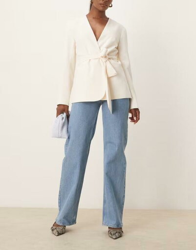 【送料無料】 セレクティッド レディース デニムパンツ ボトムス Selected Femme Alice wide leg jeans in light blue denim Light blue denim 【送料無料】 セレクティッド レディース デニムパンツ ボトムス Selected Femme Alice wide leg jeans in light blue denim Light blue denim