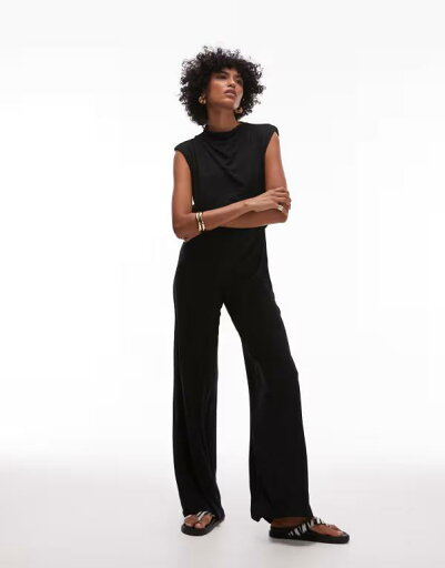 【送料無料】 マンゴ レディース ジャンプスーツ トップス Mango drape neck detail sleeveless jumpsuit in black Black 【送料無料】 マンゴ レディース ジャンプスーツ トップス Mango drape neck detail sleeveless jumpsuit in black Black