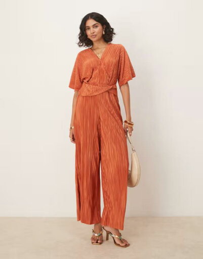 【送料無料】 エイソス レディース ジャンプスーツ トップス ASOS DESIGN plisse plunge short sleeve wrap waist jumpsuit in rust RUST 【送料無料】 エイソス レディース ジャンプスーツ トップス ASOS DESIGN plisse plunge short sleeve wrap waist jumpsuit in rust RUST