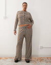 【送料無料】 コルージョン レディース カジュアルパンツ ボトムス COLLUSION Plus relaxed rib knit striped pants Multi stripe