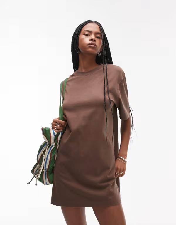 トップショップ レディース トップス ワンピース シャツワンピース Tシャツ Topshop oversized premium short sleeve T-shirt dress in chocolate CHOCOLATE BROWN ブラウン