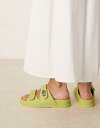 【送料無料】 エイソス レディース サンダル シューズ ASOS DESIGN Fawn footbed slides with twist lock in lime Lime weave