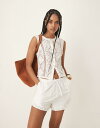 【送料無料】 エイソス レディース ハーフパンツ・ショーツ ボトムス ASOS DESIGN frill detail shorts in white White