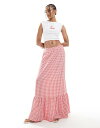 【送料無料】 ベロモーダ レディース スカート ボトムス Vero Moda Tall tiered hem maxi skirt in red gingham print Red/white