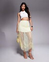 【送料無料】 エイソス レディース スカート ボトムス ASOS DESIGN lace maxi skirt with mini lining in yellow yellow