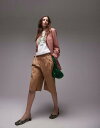 【送料無料】 トップショップ レディース ハーフパンツ・ショーツ ボトムス Topshop longline 3/4 length double pleat short in camel camel